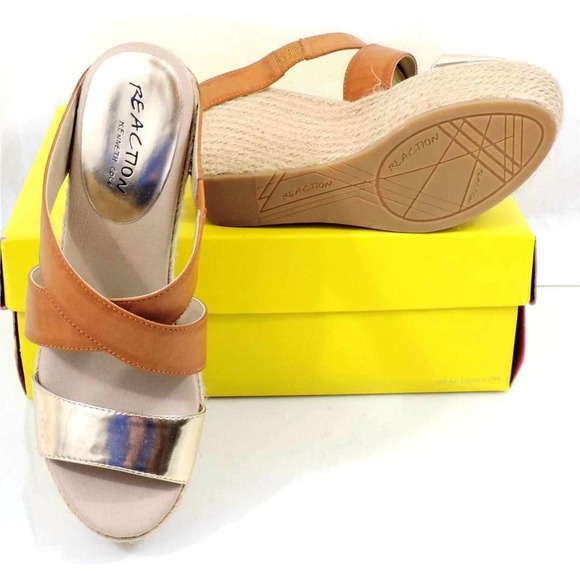 Kenneth Cole Reaction Oscar Rent Her Platform Wedge Sandals Light Gold Size 7 - Picture 7 of 7